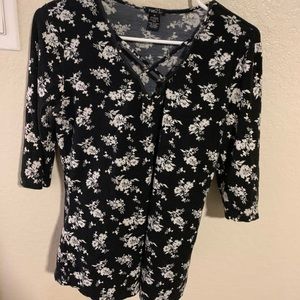 Black and blue flowery tops Botton from rule 21